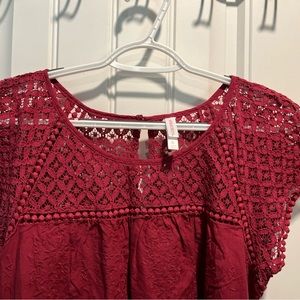 Burgundy lace and embroidered cap sleeve top